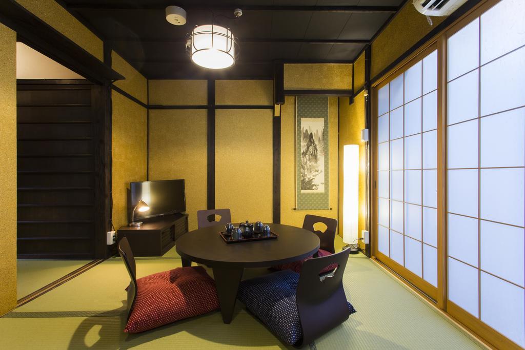 Kamigata Oyado Hachijo Villa Kyoto Bagian luar foto